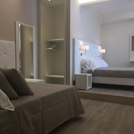 Hotel Ardea Риччоне Екстер'єр фото